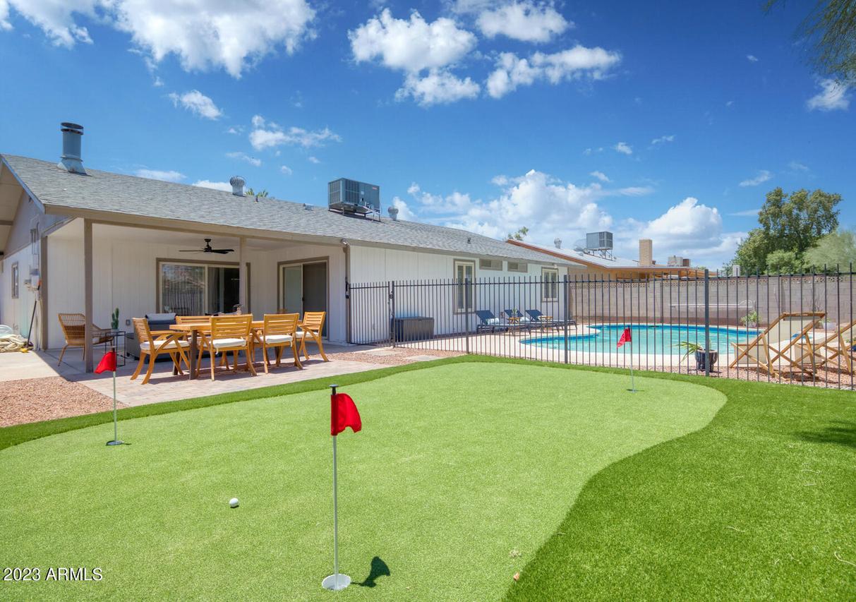 6428 W Hazelwood St., Phoenix, AZ 85033