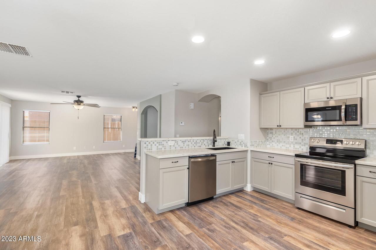 13815 W Solano Dr., Litchfield Park, AZ 85340