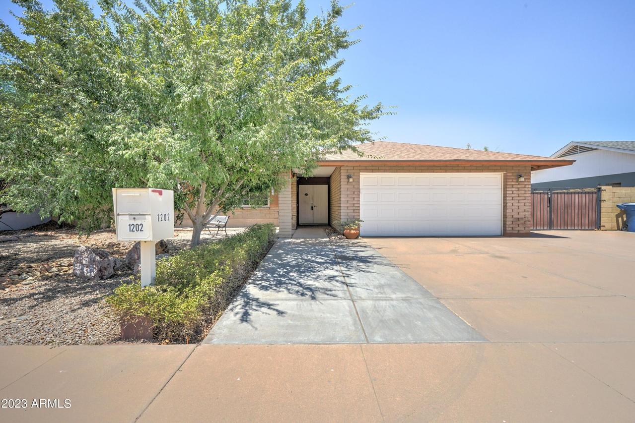 1202 W Marlboro Dr., Chandler, AZ 85224