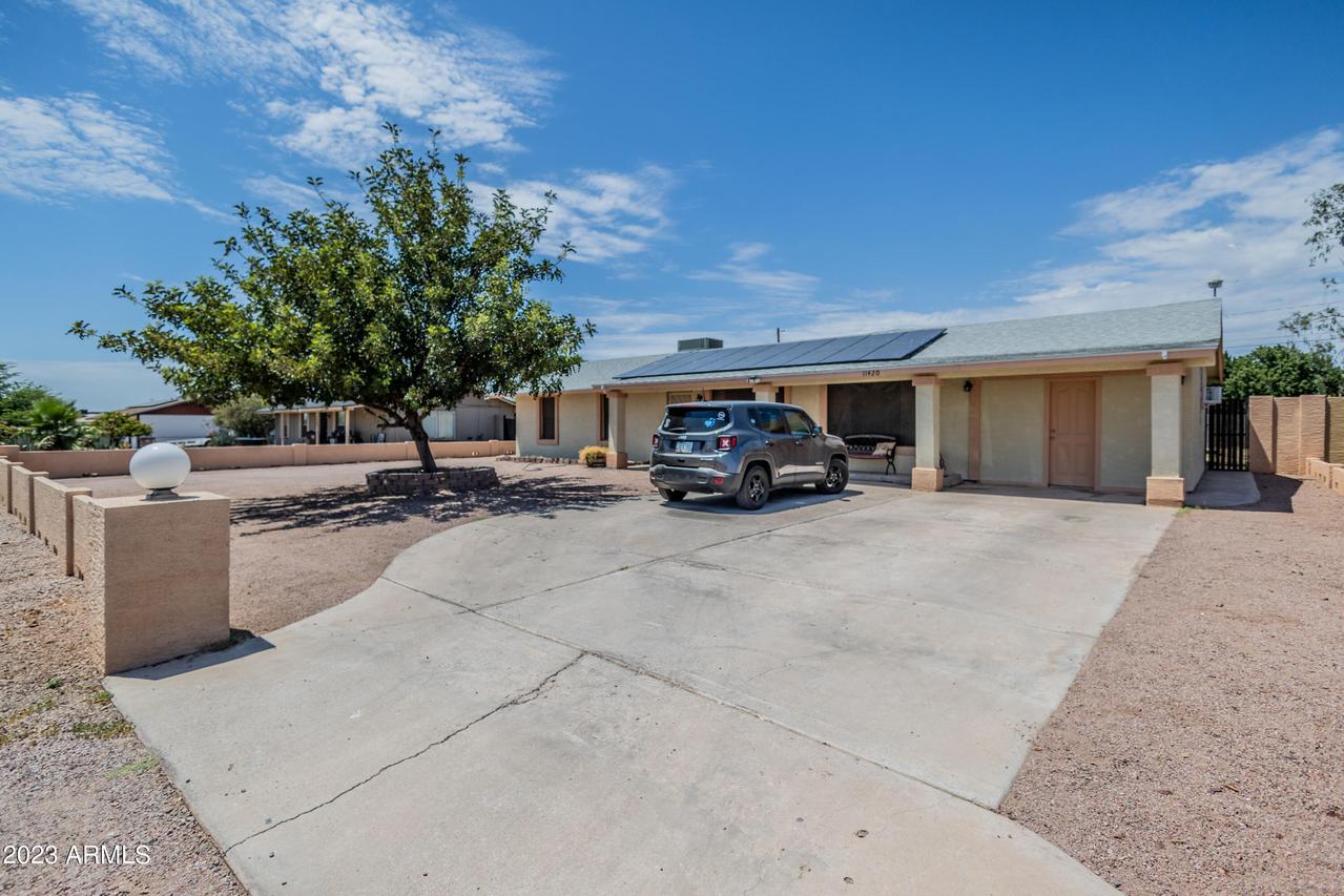 11420 E 5th Ave., Apache Junction, AZ 85120
