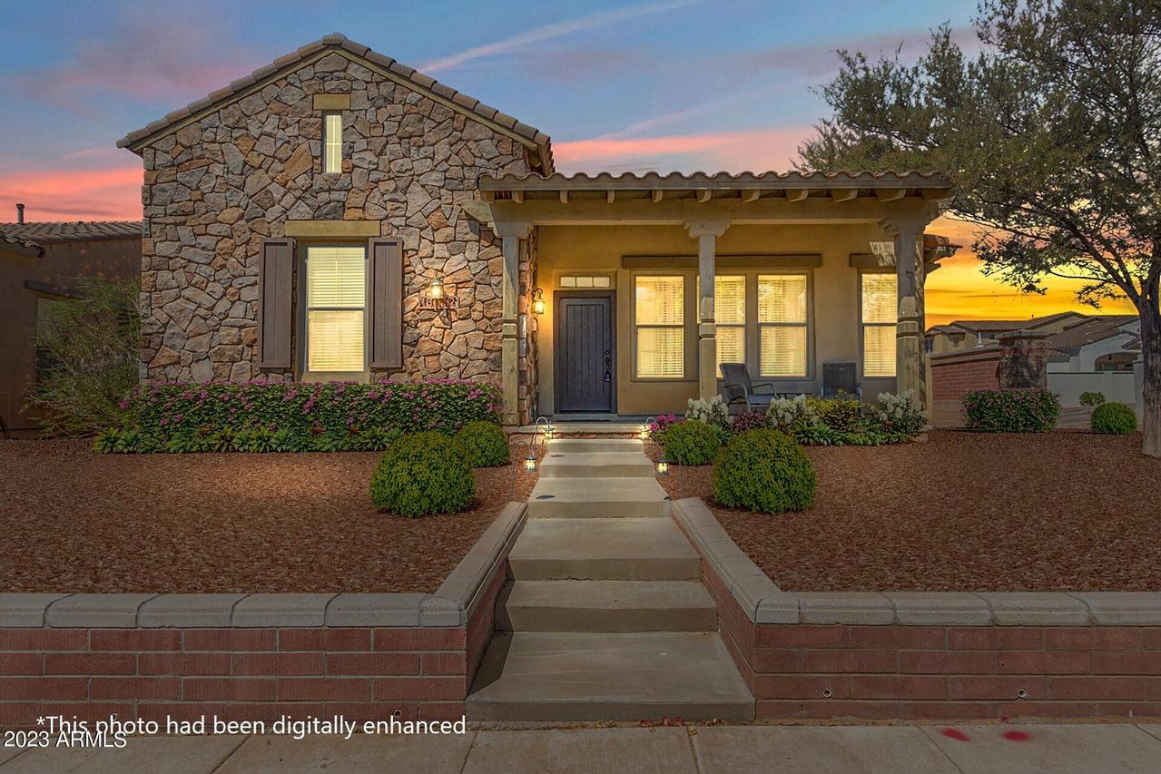 13512 N Founders Park Blvd., Surprise, AZ 85379