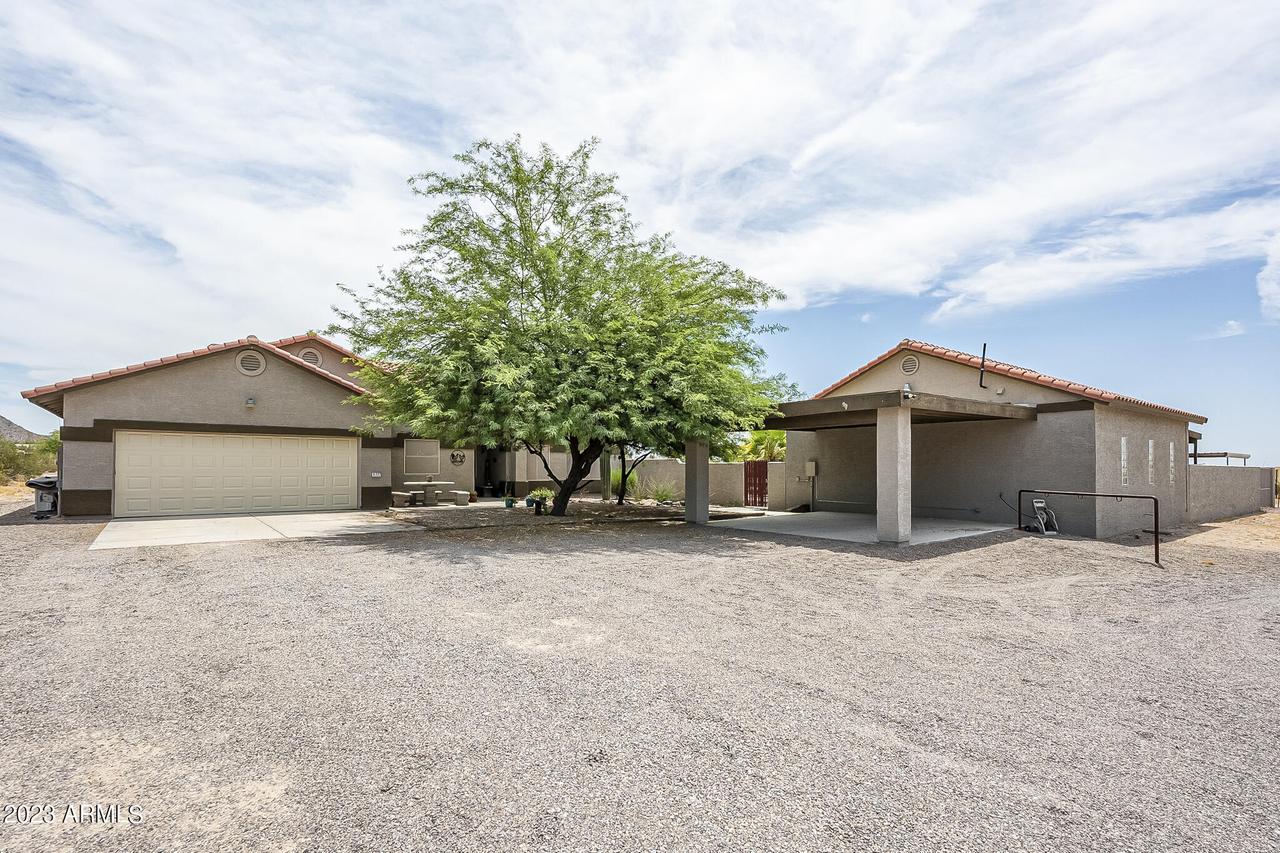 11727 N Henness Rd., Casa Grande, AZ 85222