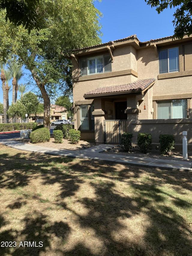 1225 N 36th St. #1002, Phoenix, AZ 85008