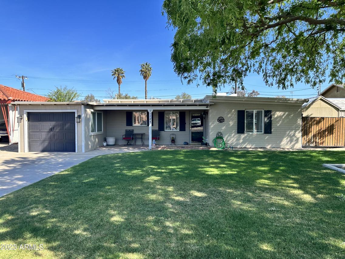 1240 E Indianola Ave., Phoenix, AZ 85014