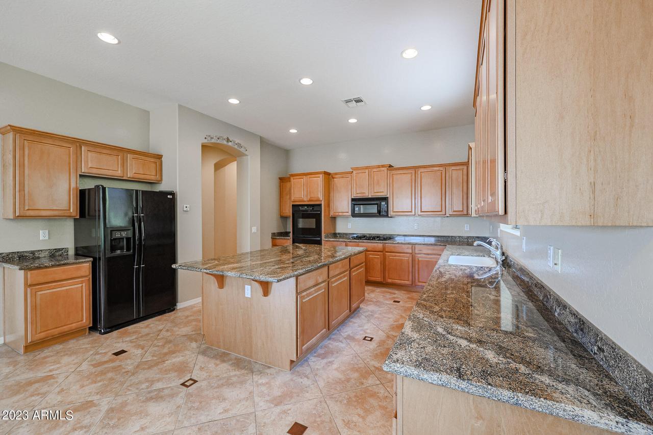 6102 W Fetlock Tr., Phoenix, AZ 85083