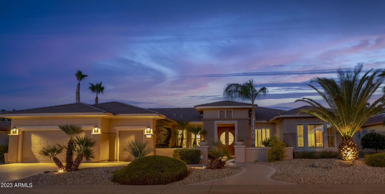 17121 W Whitmore Hall Ln., Surprise, AZ 85387