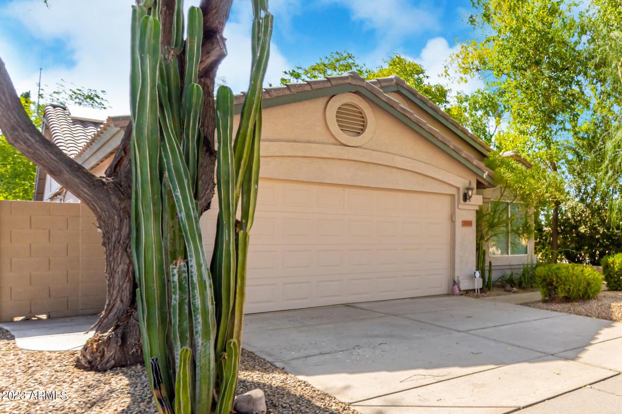 20044 N 30th Pl., Phoenix, AZ 85050