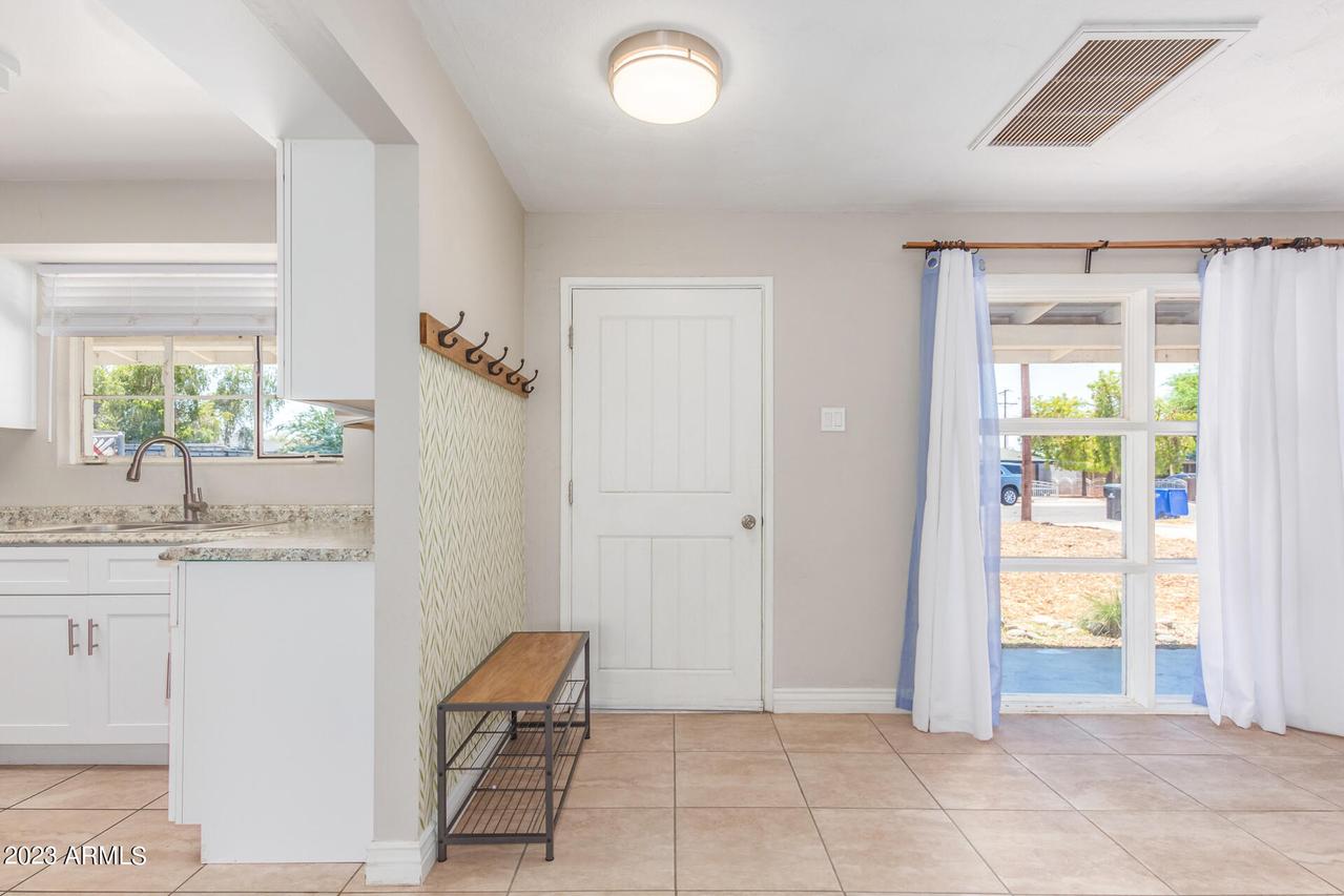 3002 W Mariposa St., Phoenix, AZ 85017