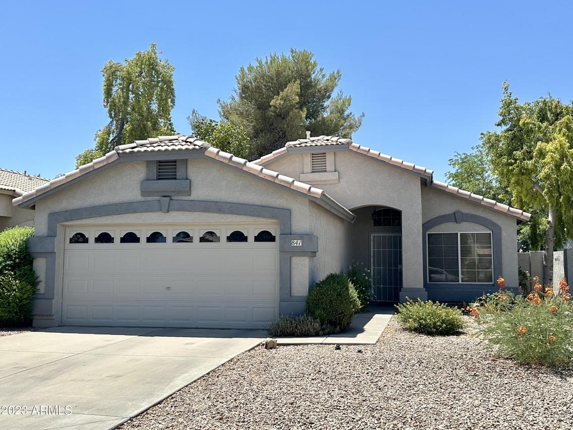 841 E Whitten St., Chandler, AZ 85225