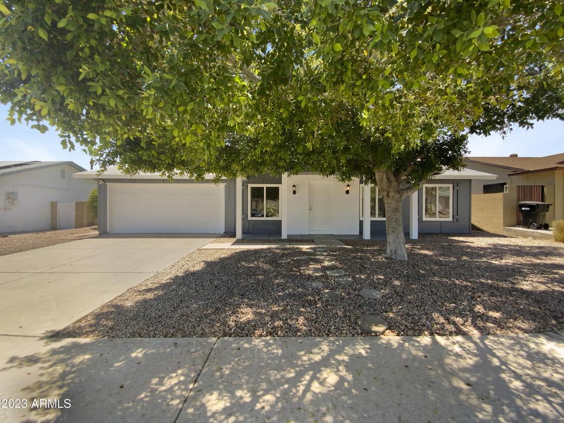 4235 E Jicarilla St., Phoenix, AZ 85044
