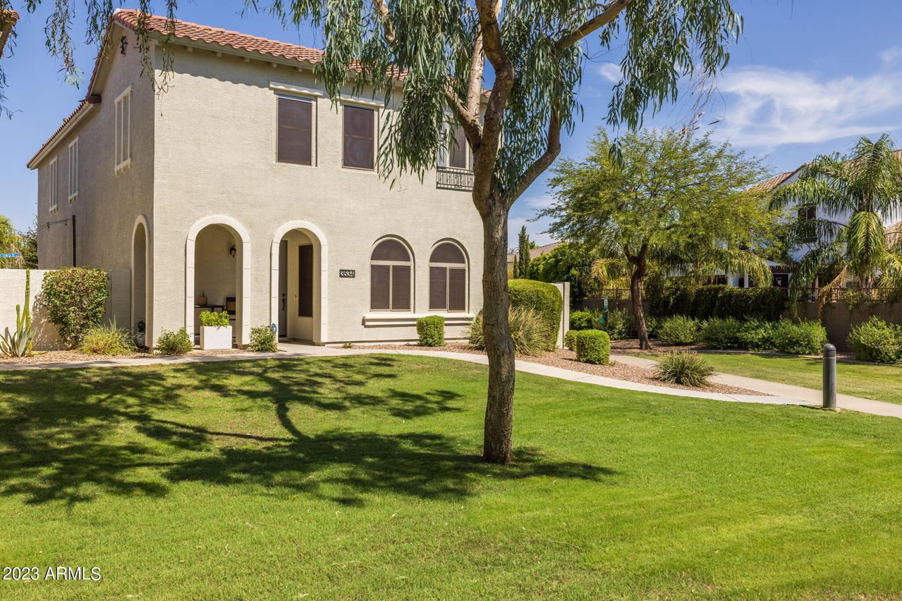 3534 S Seneca Way, Gilbert, AZ 85297