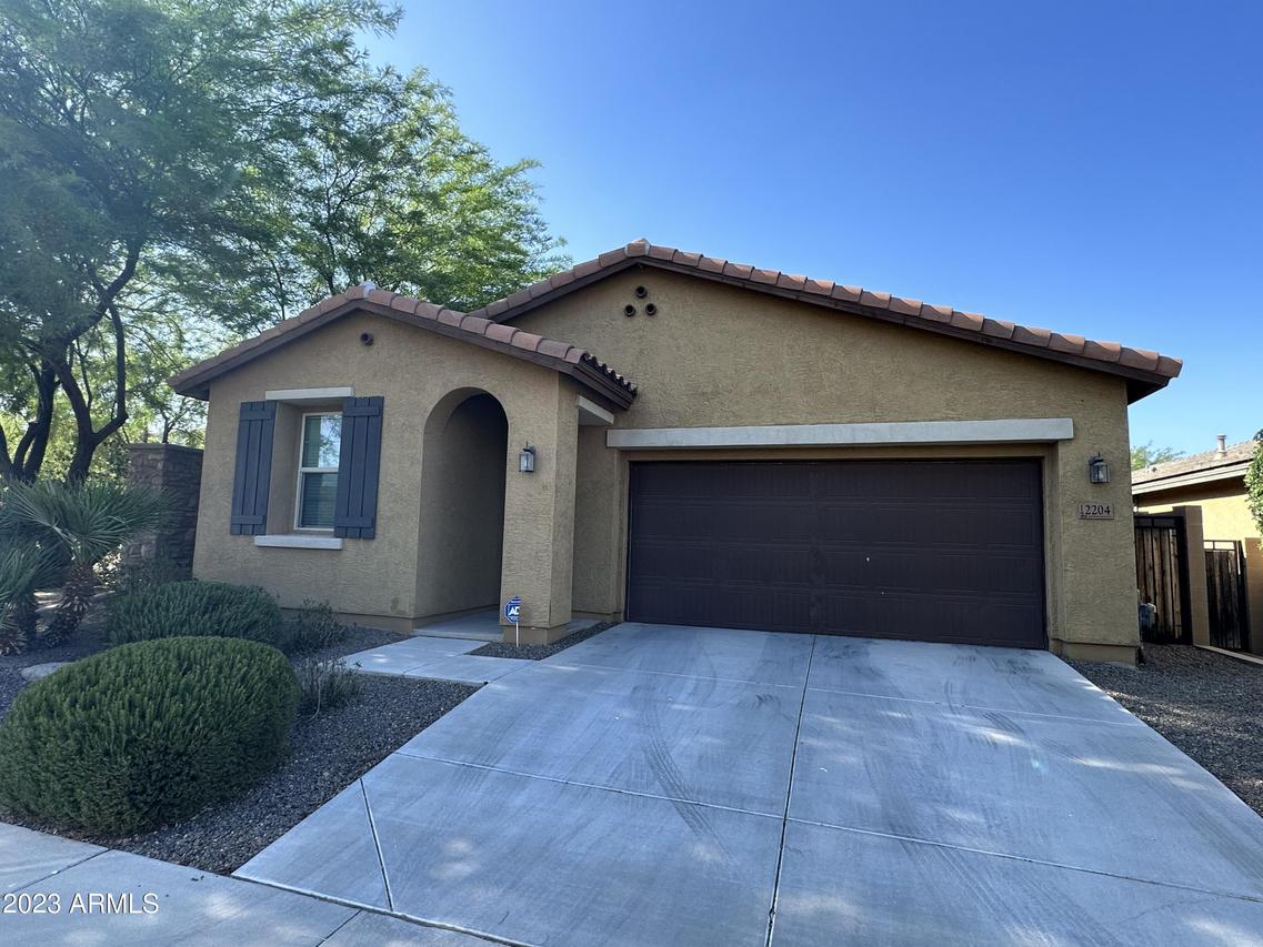 2204 E Ottawa Ln., Phoenix, AZ 85024