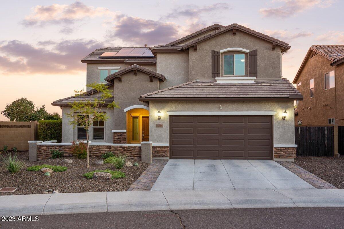 1647 W Cavedale Dr., Phoenix, AZ 85085