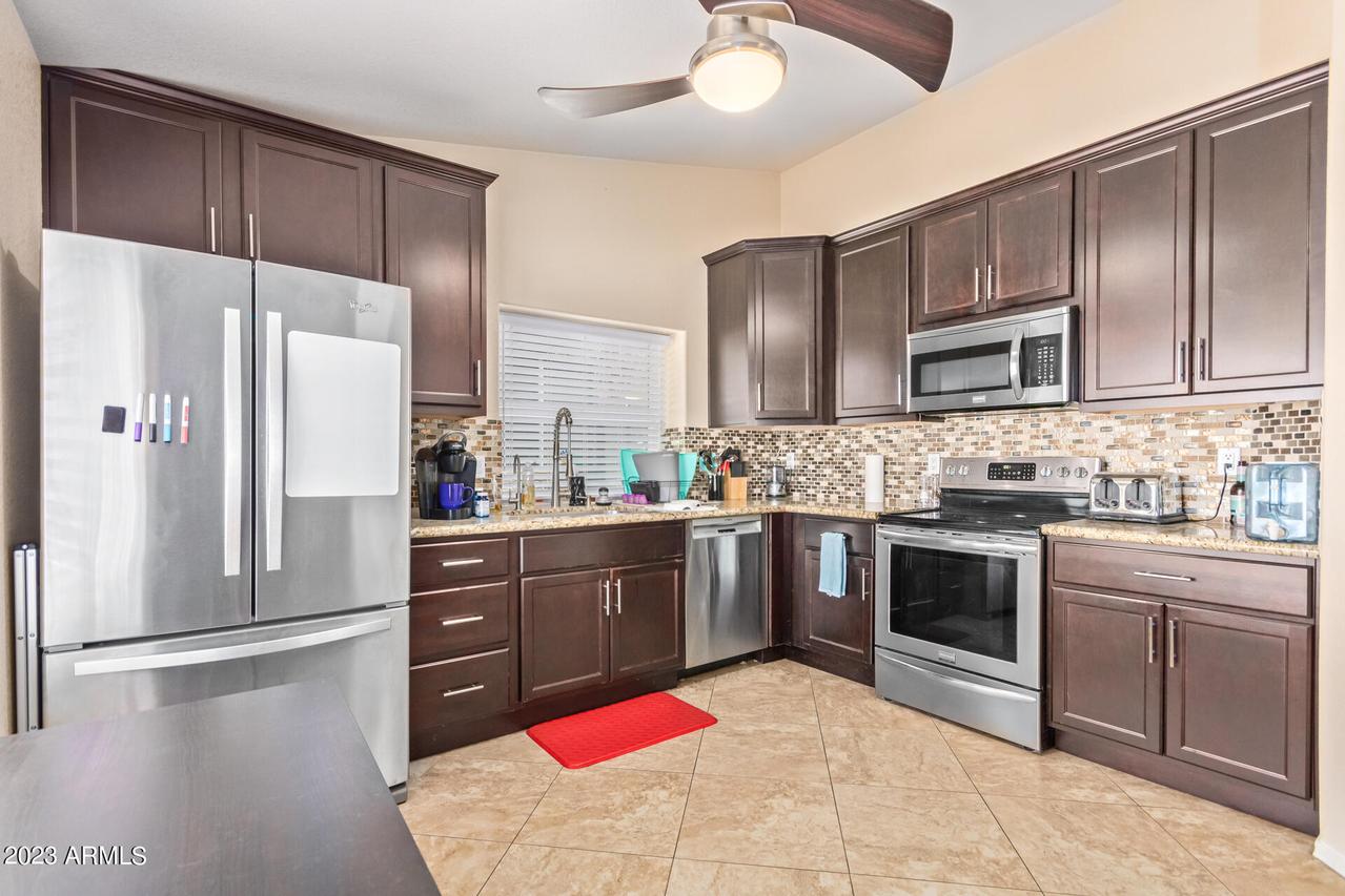 7113 N 28th Dr., Phoenix, AZ 85051