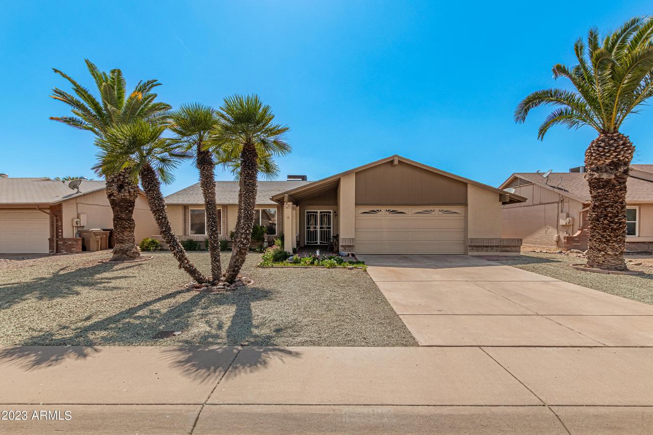 8026 N 105th Ln., Peoria, AZ 85345