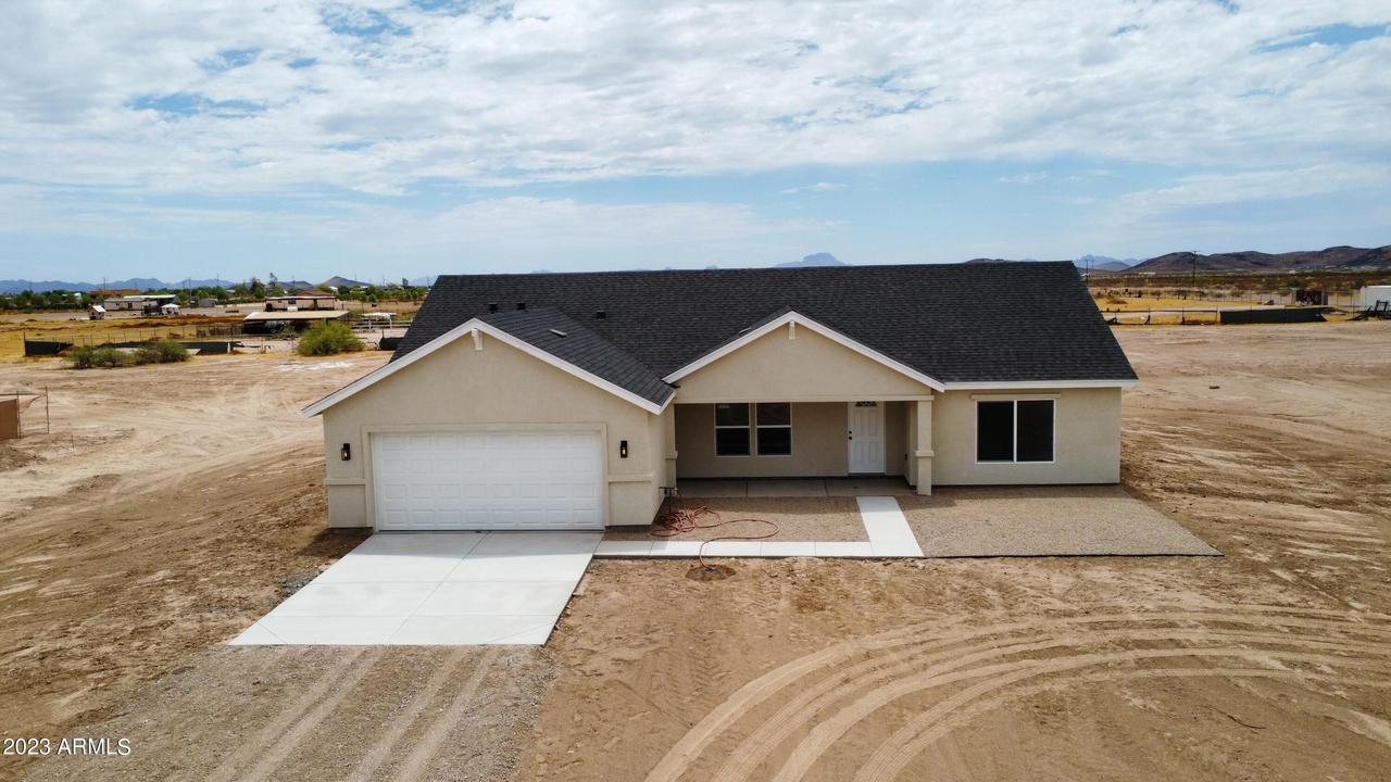 37813 W Pierce St., Tonopah, AZ 85354
