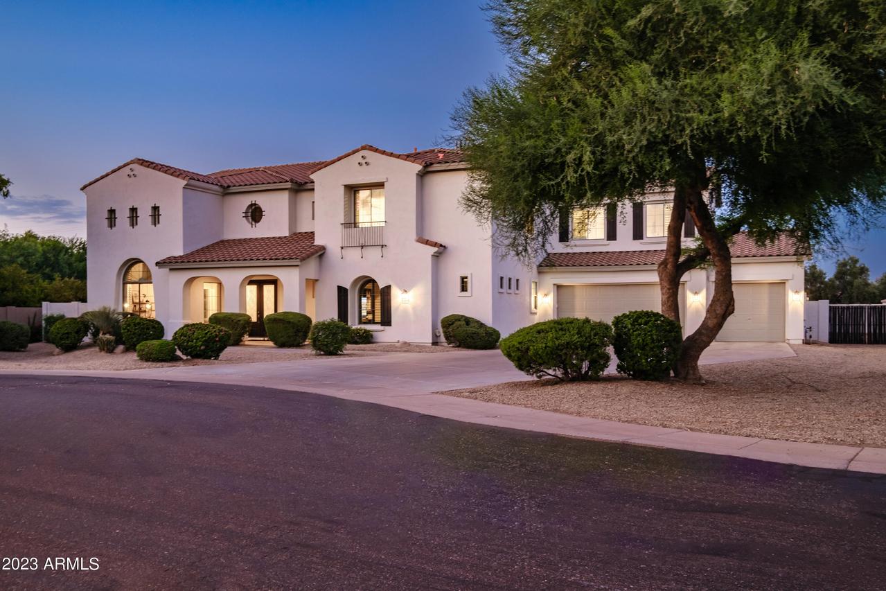 5805 S Soho Ln., Chandler, AZ 85249