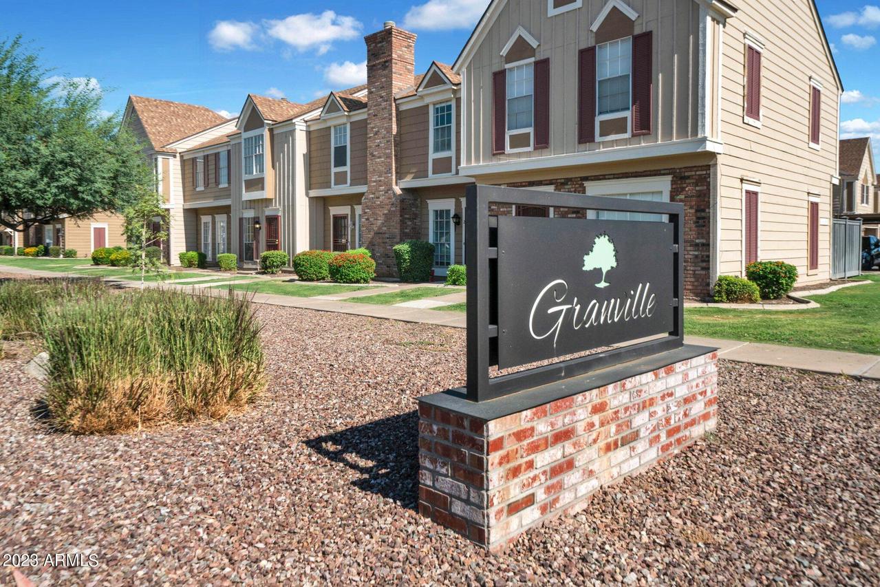 18604 N 33rd Dr. #2, Phoenix, AZ 85027