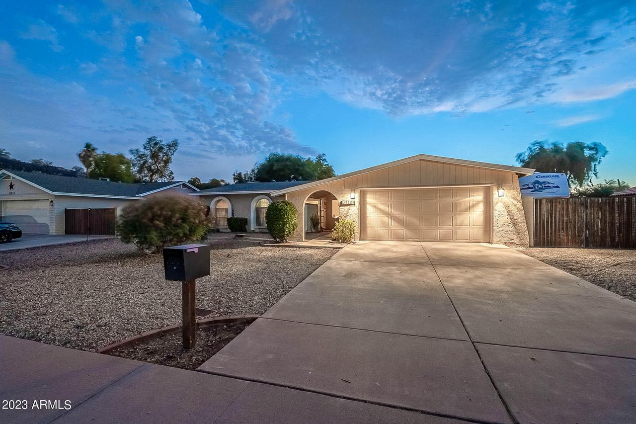 14438 N 17th Ave., Phoenix, AZ 85023