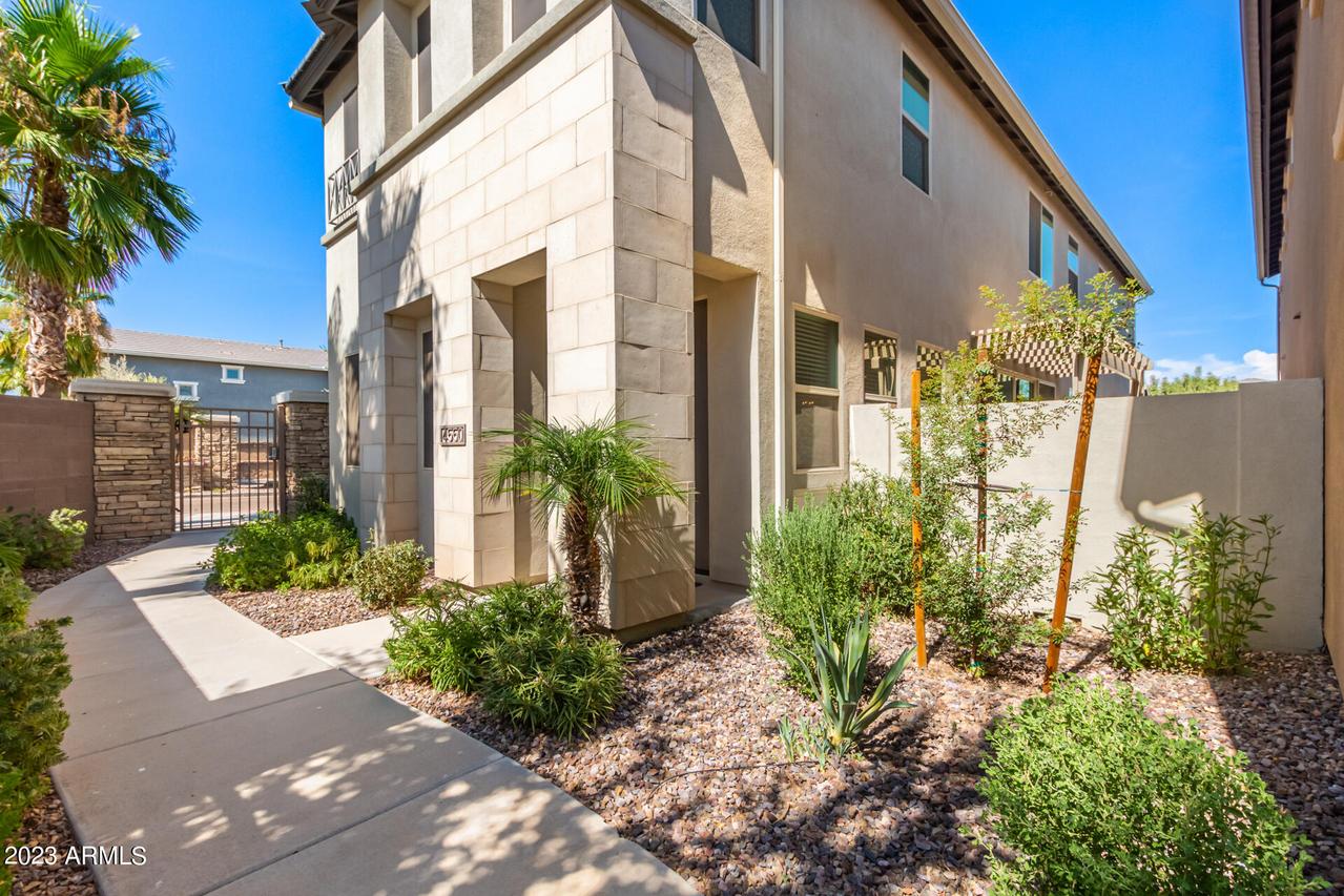 4550 S Felix Pl., Chandler, AZ 85248