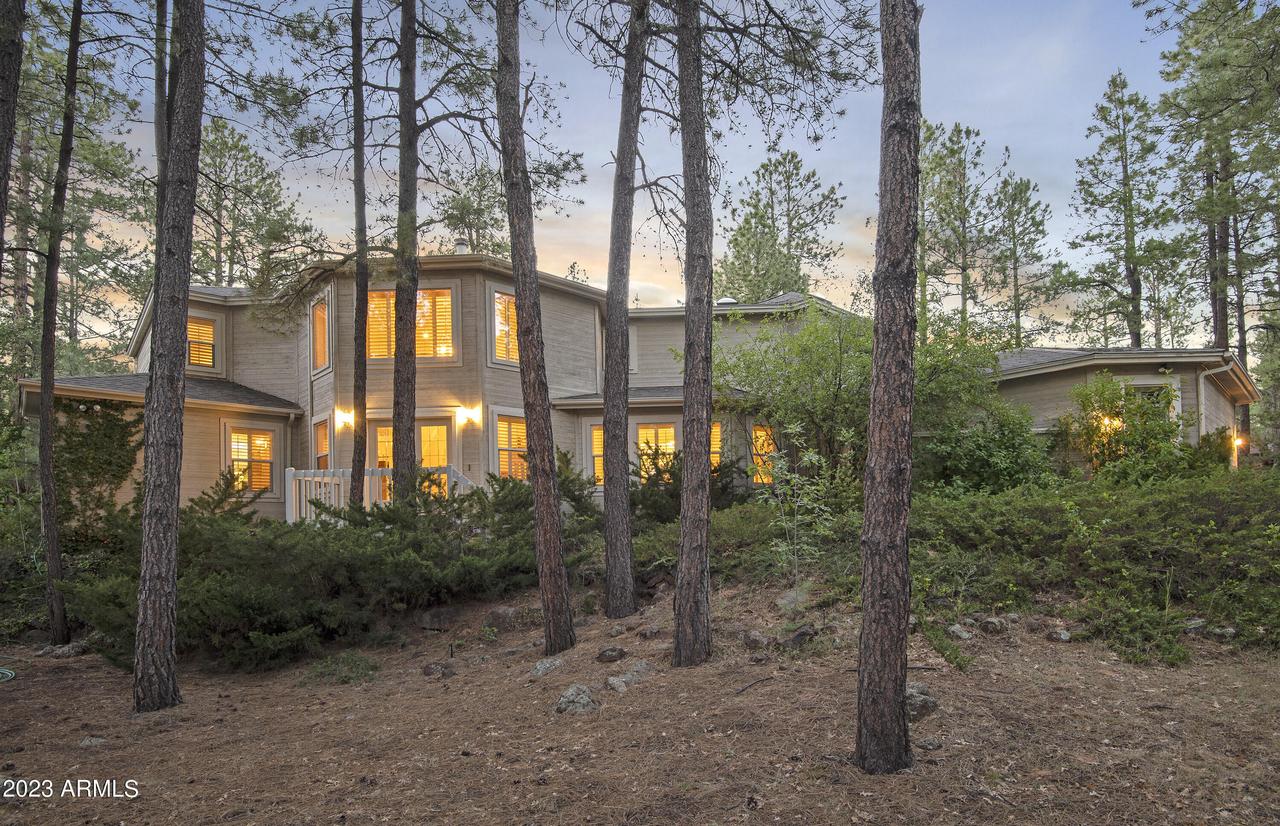 4265 Griffiths Spring, Flagstaff, AZ 86005