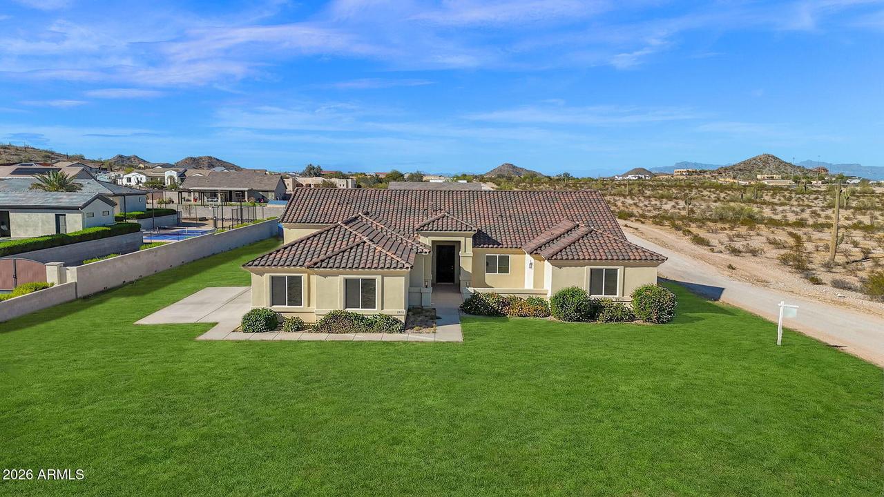 1928 W Big Sky Ln., Queen Creek, AZ 85144