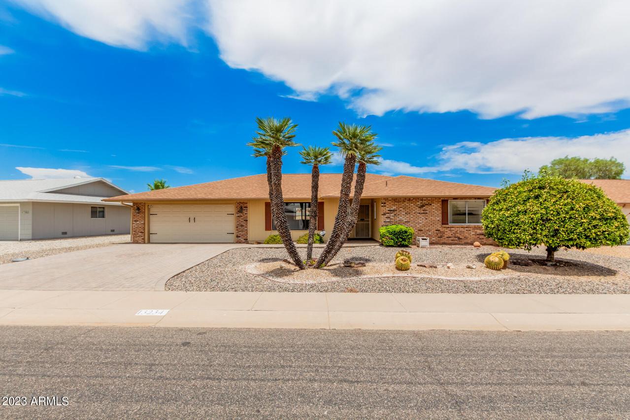 13234 W Hardwood Dr., Sun City West, AZ 85375