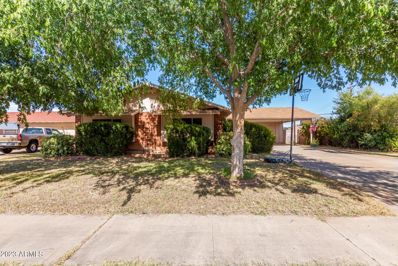 6609 N 41st Ave., Phoenix, AZ 85019