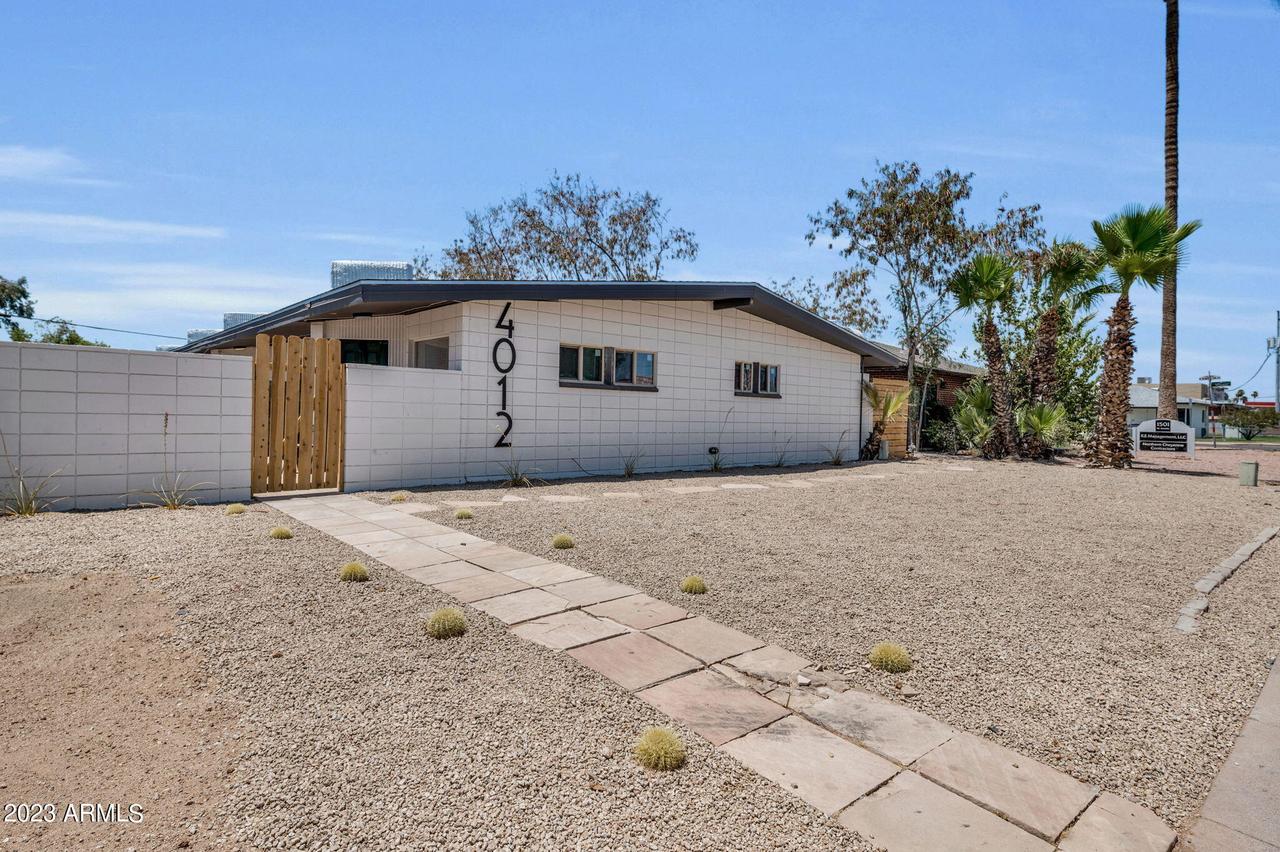 4012 N 15th Ave., Phoenix, AZ 85015