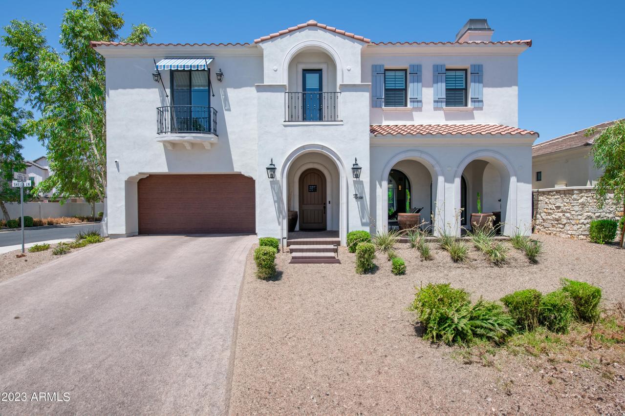 3906 E Sheila Ln., Phoenix, AZ 85018