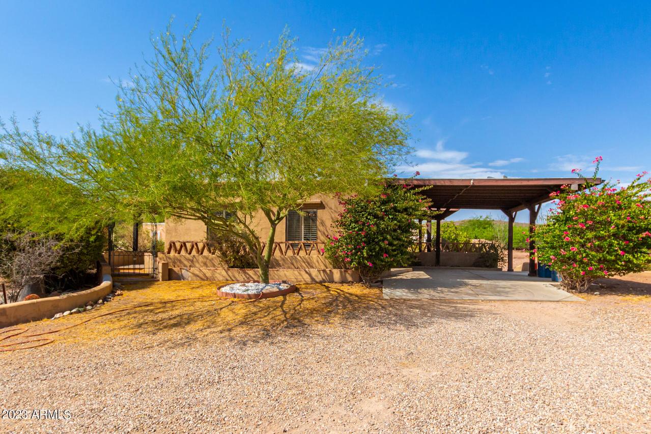 5515 N Arizona Rd., Apache Junction, AZ 85119