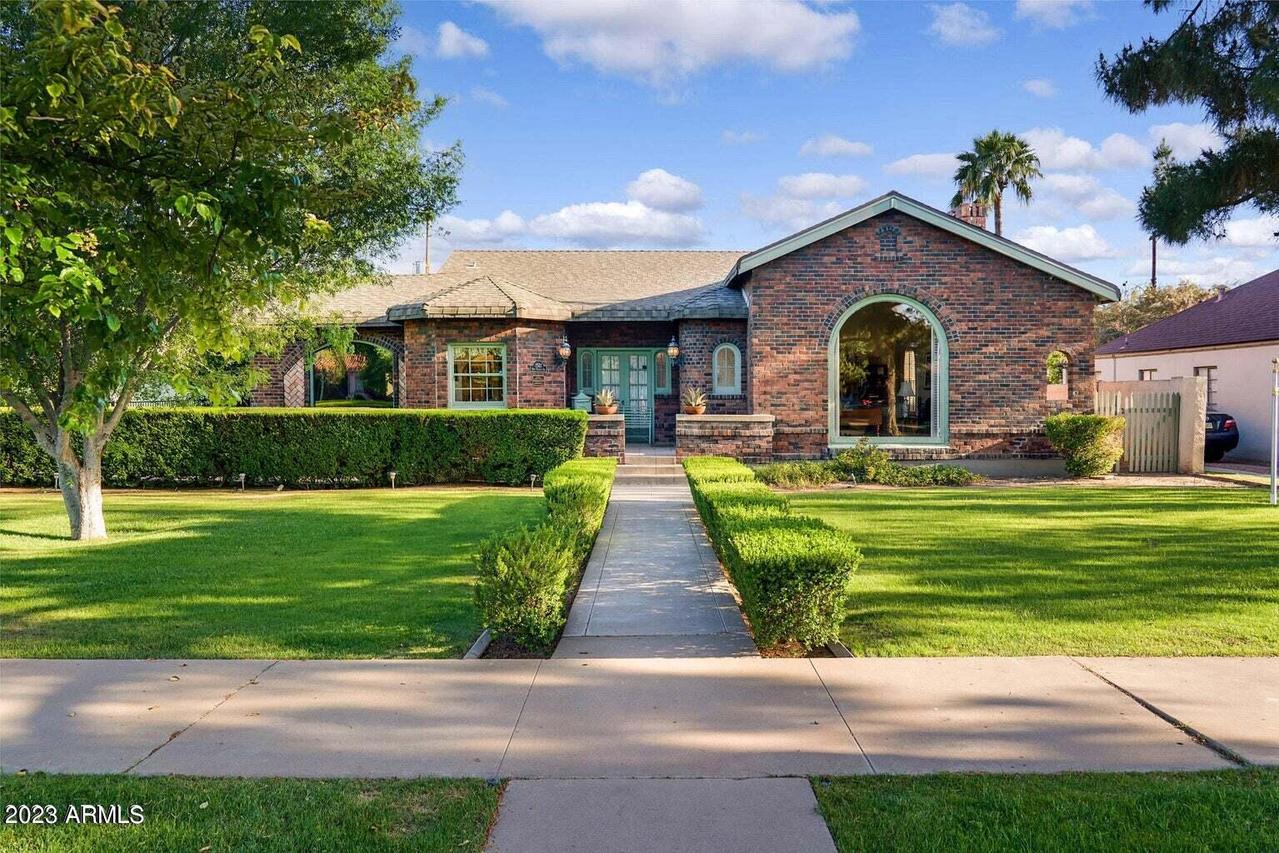 1521 W Wilshire Dr., Phoenix, AZ 85007