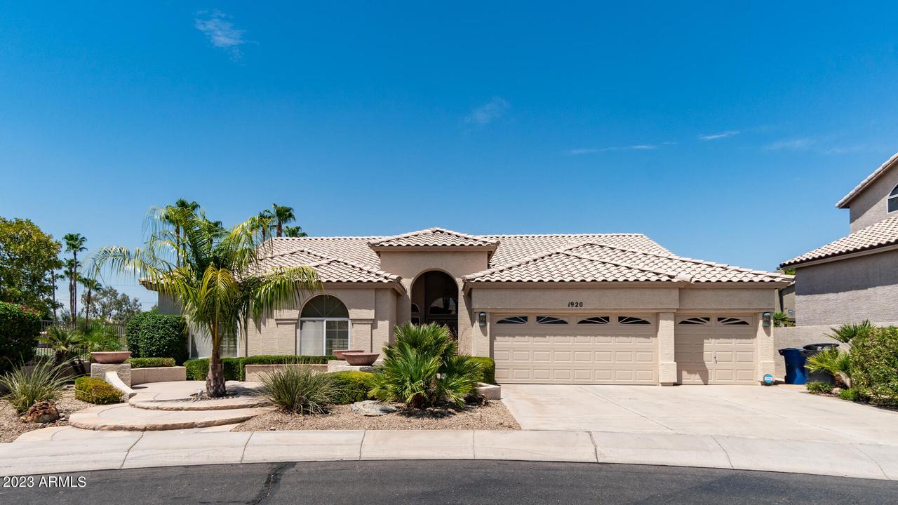 1920 E Stephens Dr., Tempe, AZ 85283