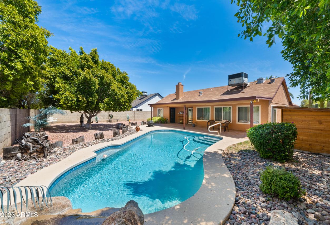 13252 N 55th Dr., Glendale, AZ 85304