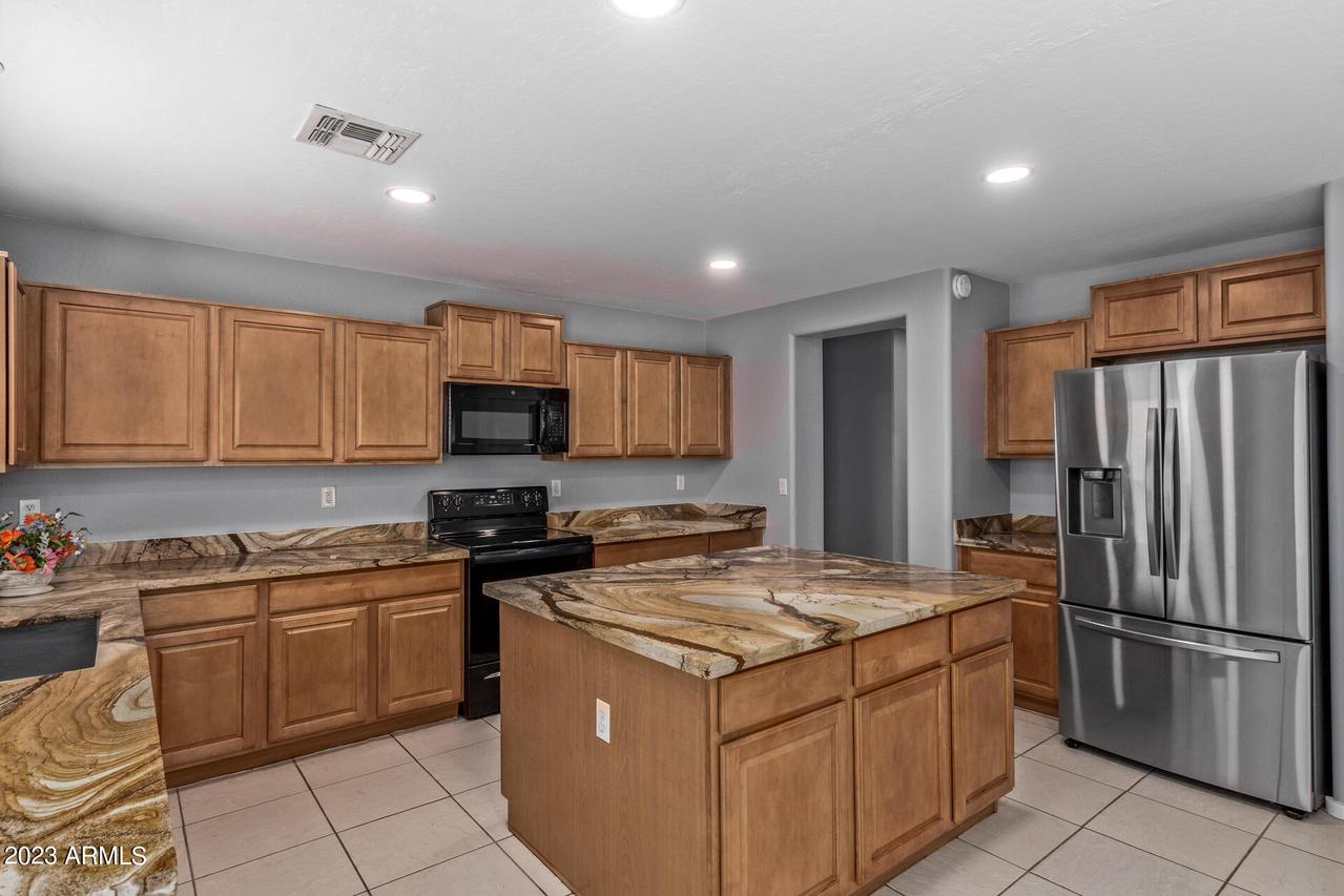 3352 E Superior Rd., San Tan Valley, AZ 85143