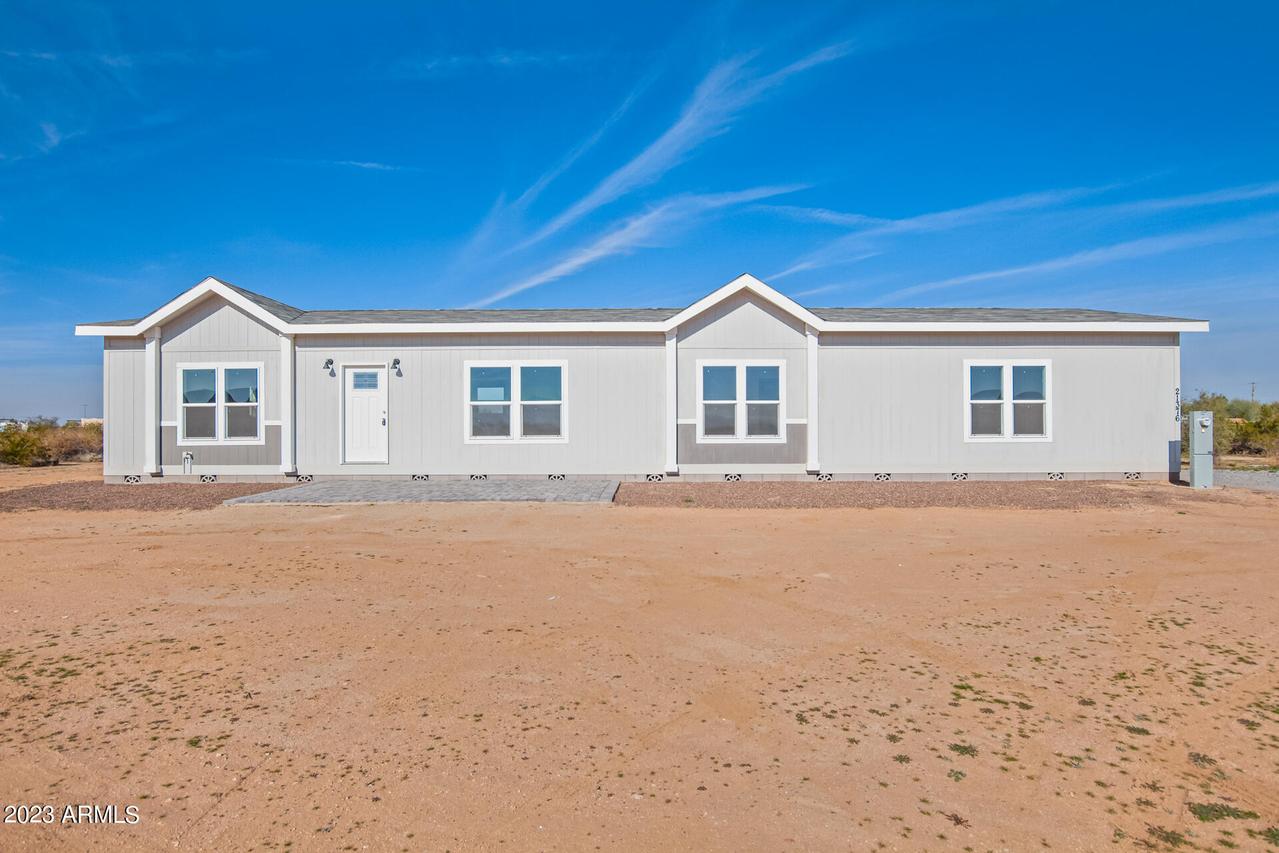 25312 W Peakview Rd., Wittmann, AZ 85361
