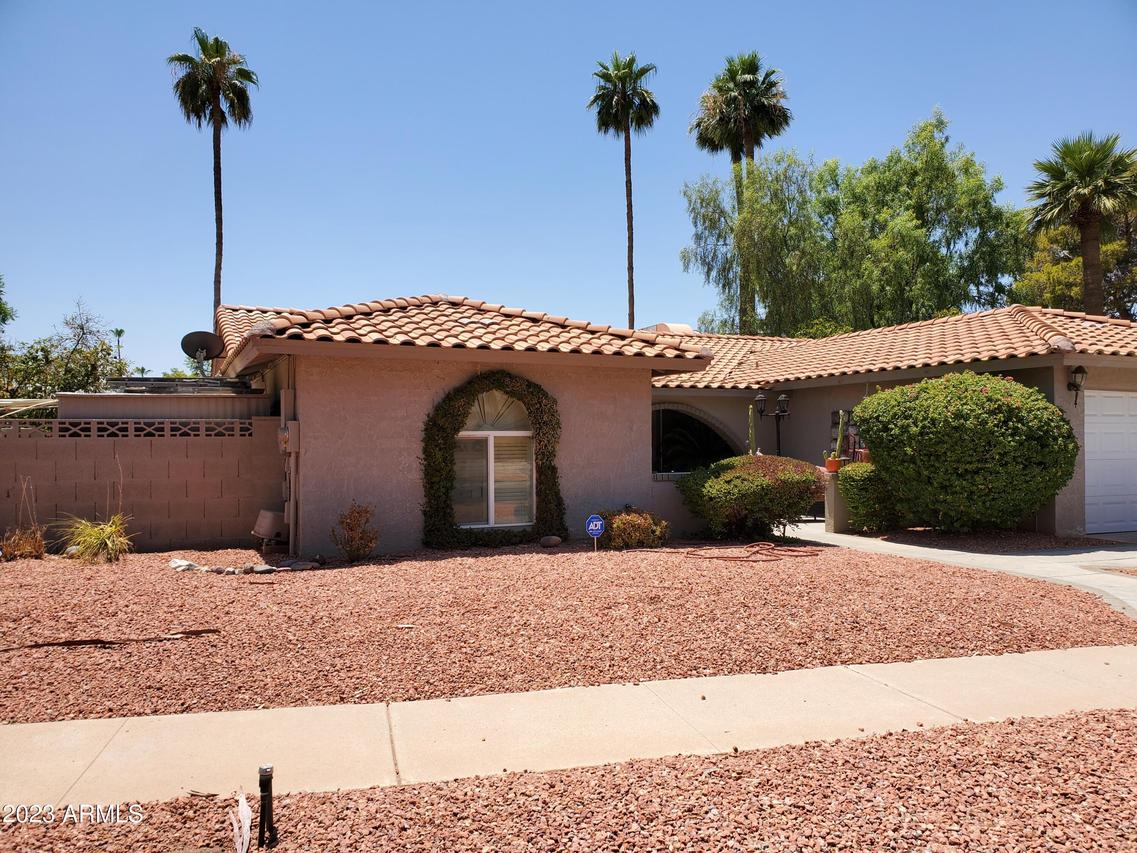 2557 W Laguna Azul Ave., Mesa, AZ 85202