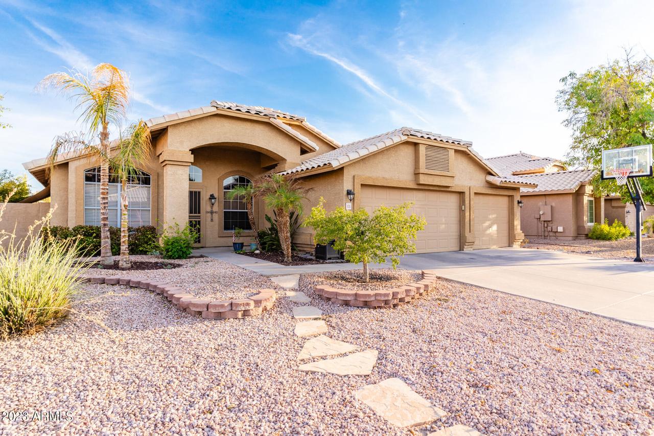 1135 W Vera Ln., Tempe, AZ 85284