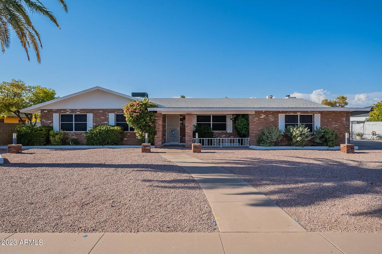 1018 E Fairfield St., Mesa, AZ 85203