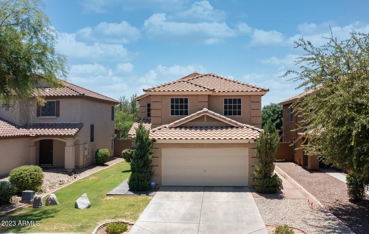 31318 N Cactus Dr., San Tan Valley, AZ 85143