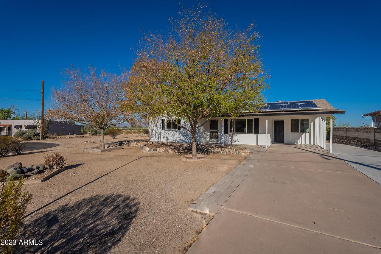 11484 W Illinois Ave., Youngtown, AZ 85363