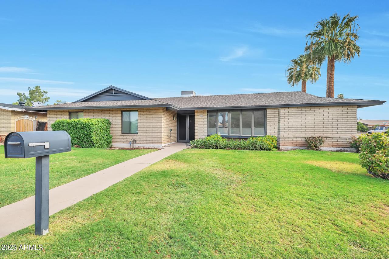 4316 W Griswold Rd., Glendale, AZ 85302