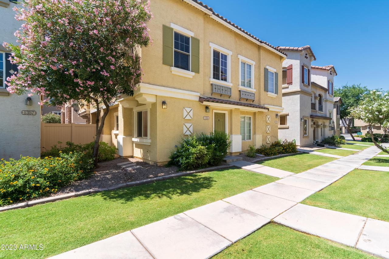 1355 S Sabino Dr., Gilbert, AZ 85296