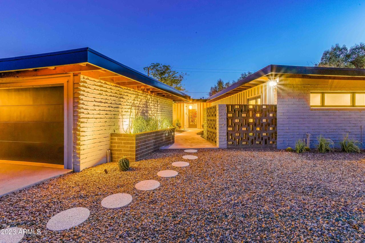 4329 E Mcdonald Dr., Phoenix, AZ 85018