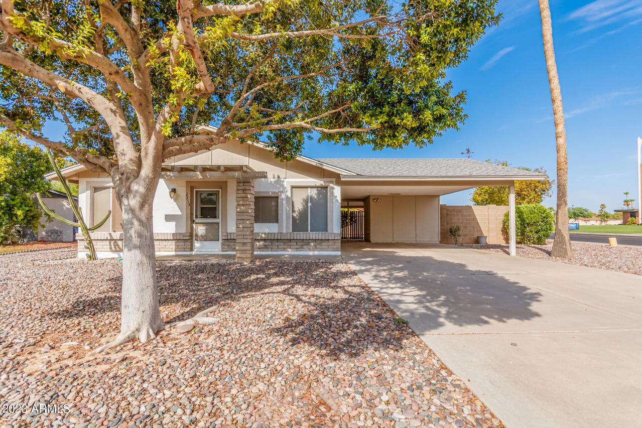 2253 W Javelina Ave., Mesa, AZ 85202