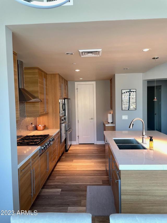 140 E Rio Salado Pkwy. #612, Tempe, AZ 85281