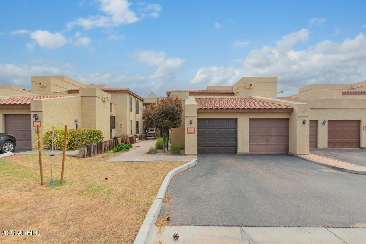 8315 N 21st Dr. #G201, Phoenix, AZ 85021