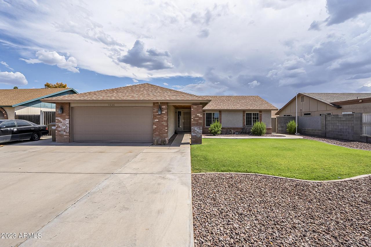 7225 W Cherry Hills Dr., Peoria, AZ 85345