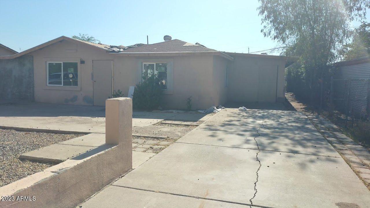 6 S 30th Dr., Phoenix, AZ 85009