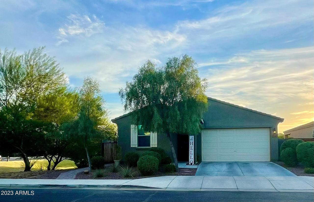 1946 N 213th Dr., Buckeye, AZ 85396